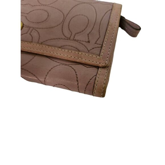 Coach, lilac trifold wallet. - Picture 6 of 6